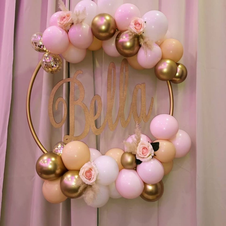 Balloon Hoop Clusters With Wooden Insert