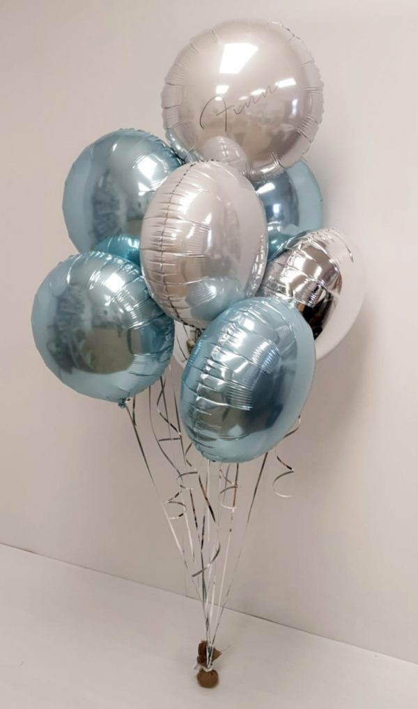 personalised balloon bunches blue, white